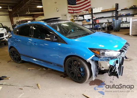 2018 Ford Focus Rs из США, поврежденный, VIN WF0DP3TH1J4126360